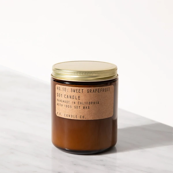 7.2floz. Standard Soy Candle Sweet Grapefruit